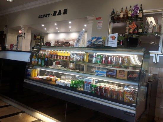 Sunny Bar